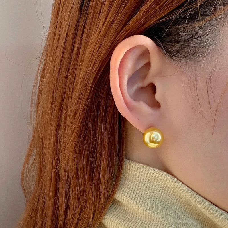 Large pearl stud earrings for women in a personalised retro style with geometric shapes and eight awn star elements, available in 8mm, 10mm, 12mm, and 14mm sizes, crafted from 925 or 999 silver for lasting wear.