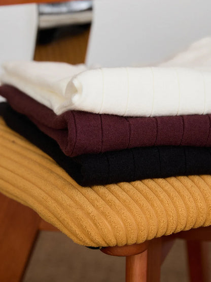 Half turtleneck wool knitted short sleeve T-shirt in black, white or chocolate, sizes M to 2XL, five-fibre blend