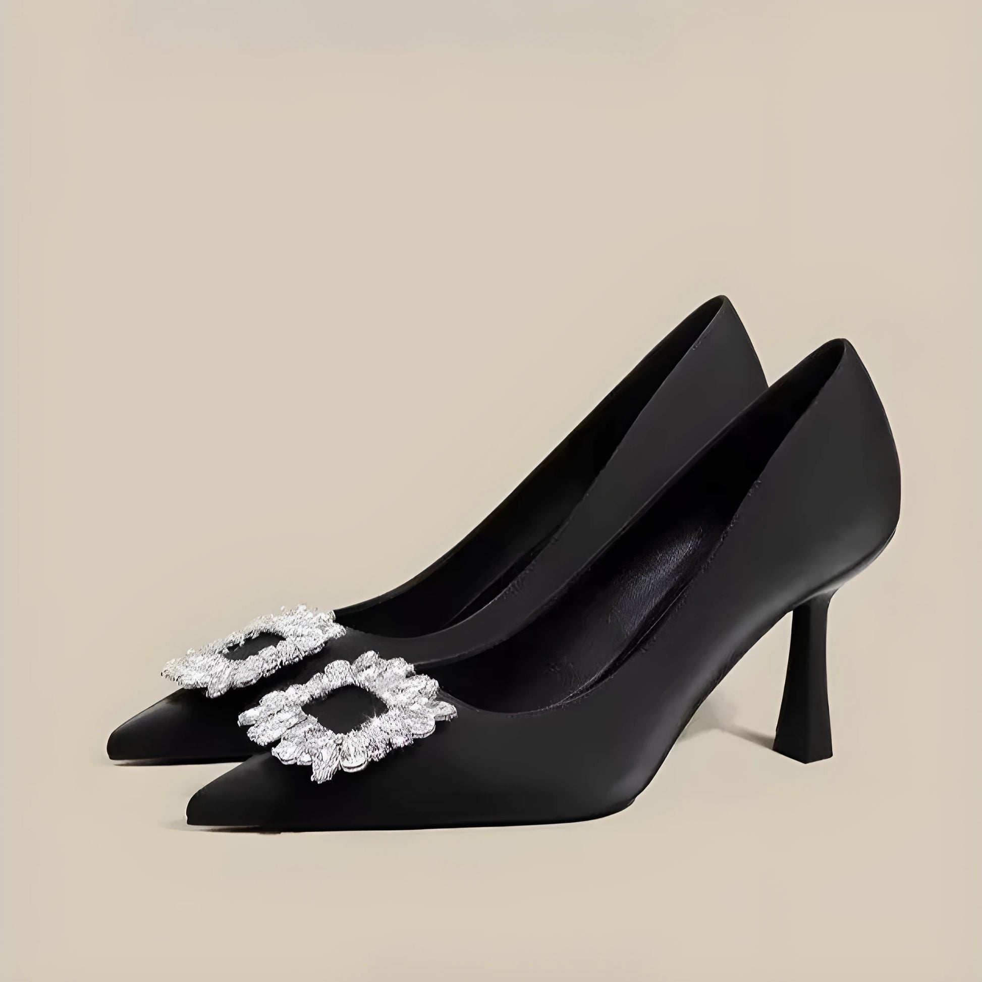 Women's pointed toe stiletto pumps with mid-height heel in beige or black colours