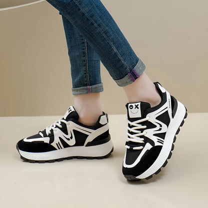 Women's solid colour platform sports casual shoes with flat heel and front lace-up.