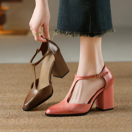 Retro pointed toe Mary Jane women's shoes with a buckle, in pink and dark brown cowhide.