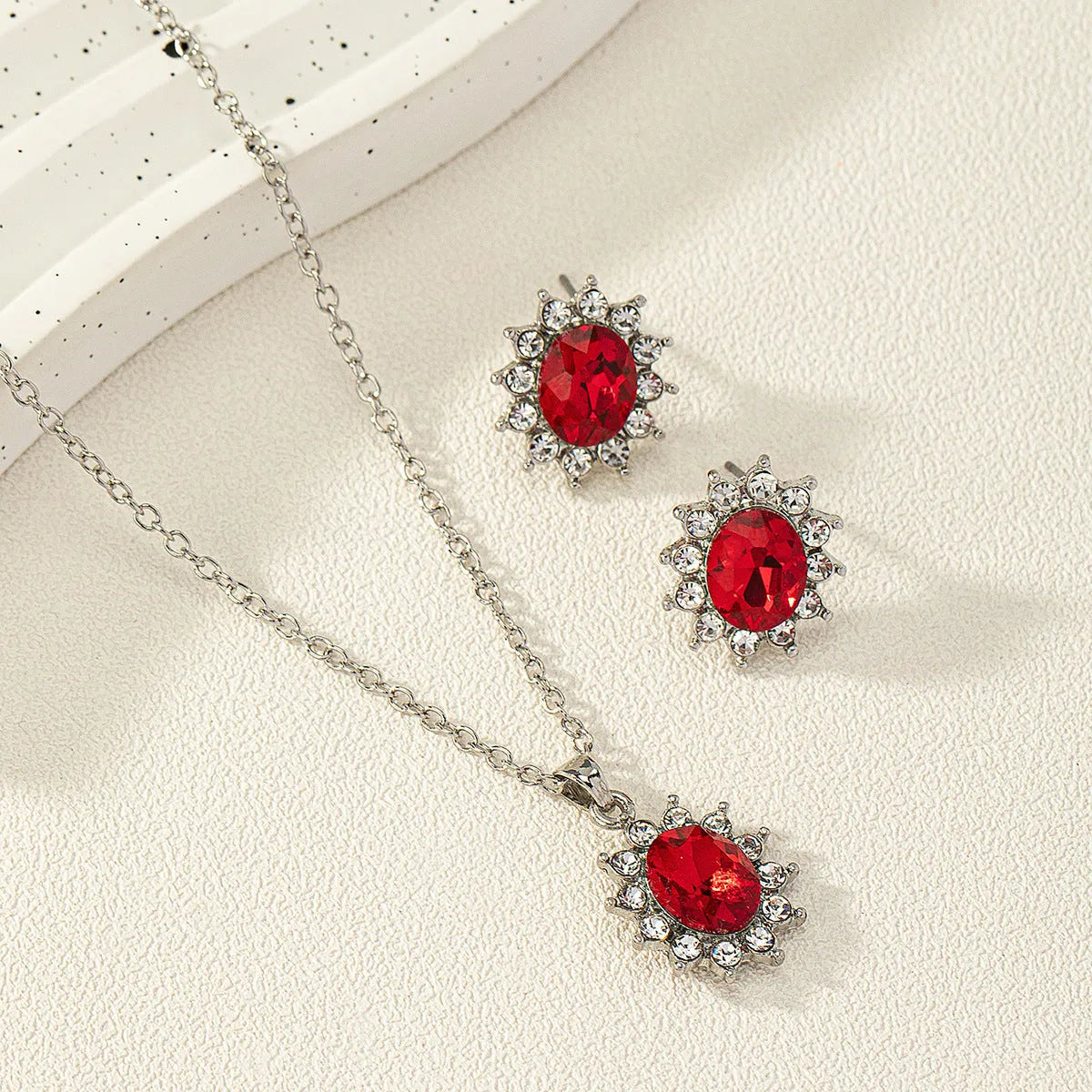 Women's sunflower zircon jewellery set with necklace and earrings in six colour options