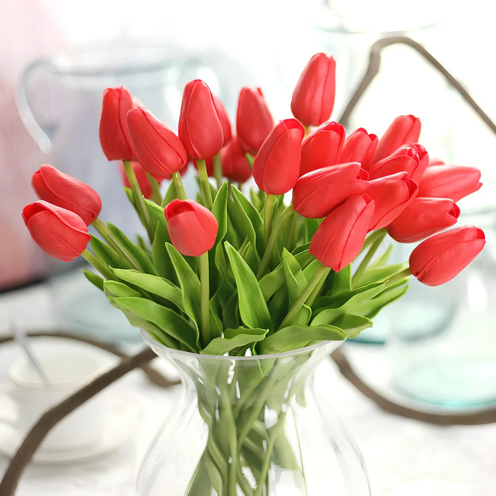 Artificial flower arrangement with 2.7cm diameter head and 11cm leaves in champagne colour