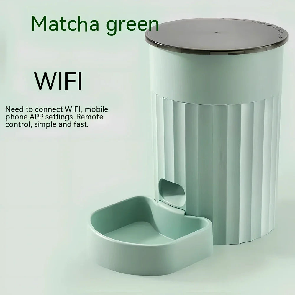 Automatic wifi pet feeder with 3-litre capacity in matcha green colour with digital display