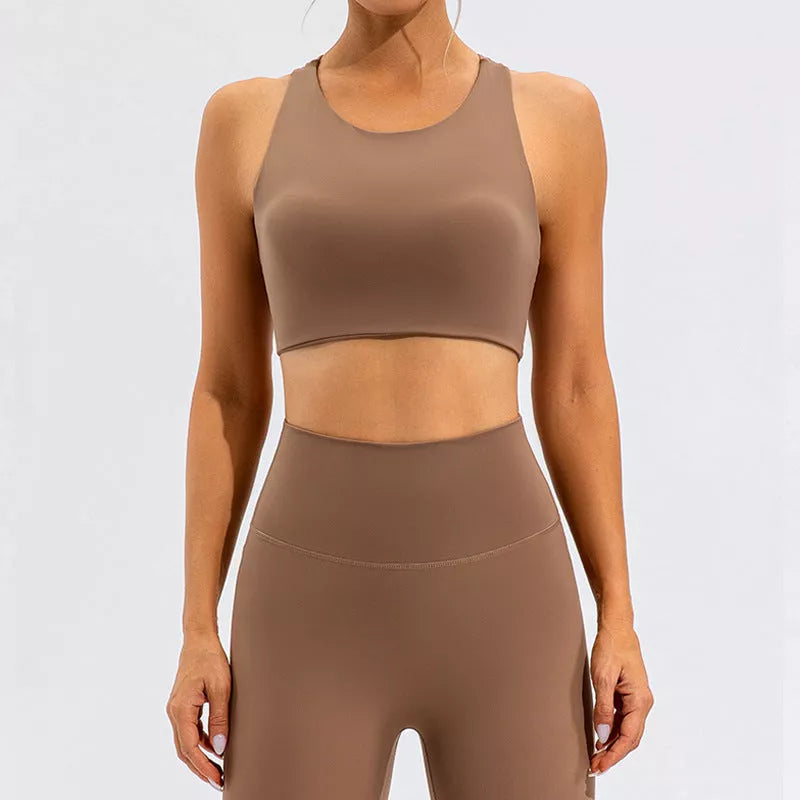 High waist running and yoga tight set in Lycra fabric, available in off-white, black, and dark brown