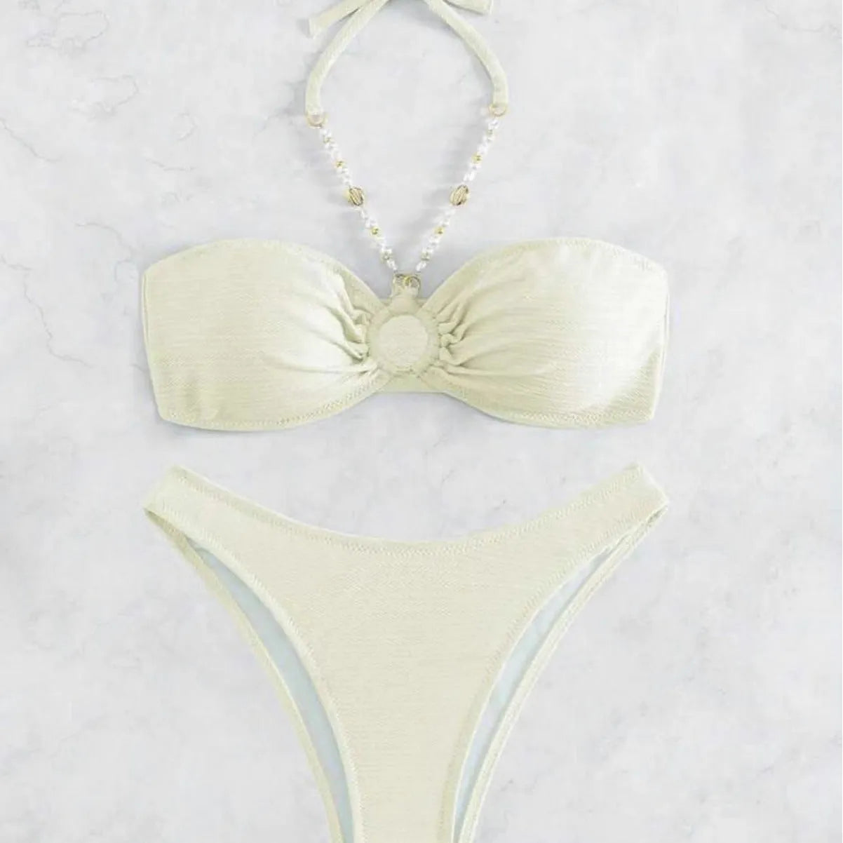 Women's halter neck bikini set in solid colour polyester fabric for swimming