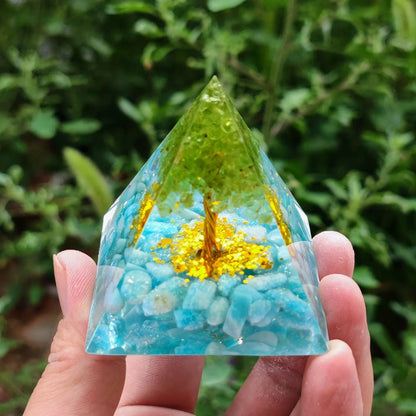 Crystal ball gravel pyramid resin artwork with 6cm diameter and 50mm base