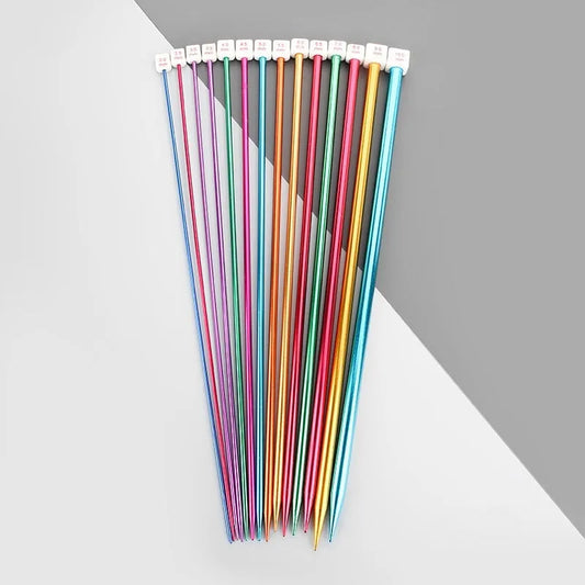 Lengthened crochet hook set with protective caps in 14 sizes from 2.0mm to 10.0mm for knitting