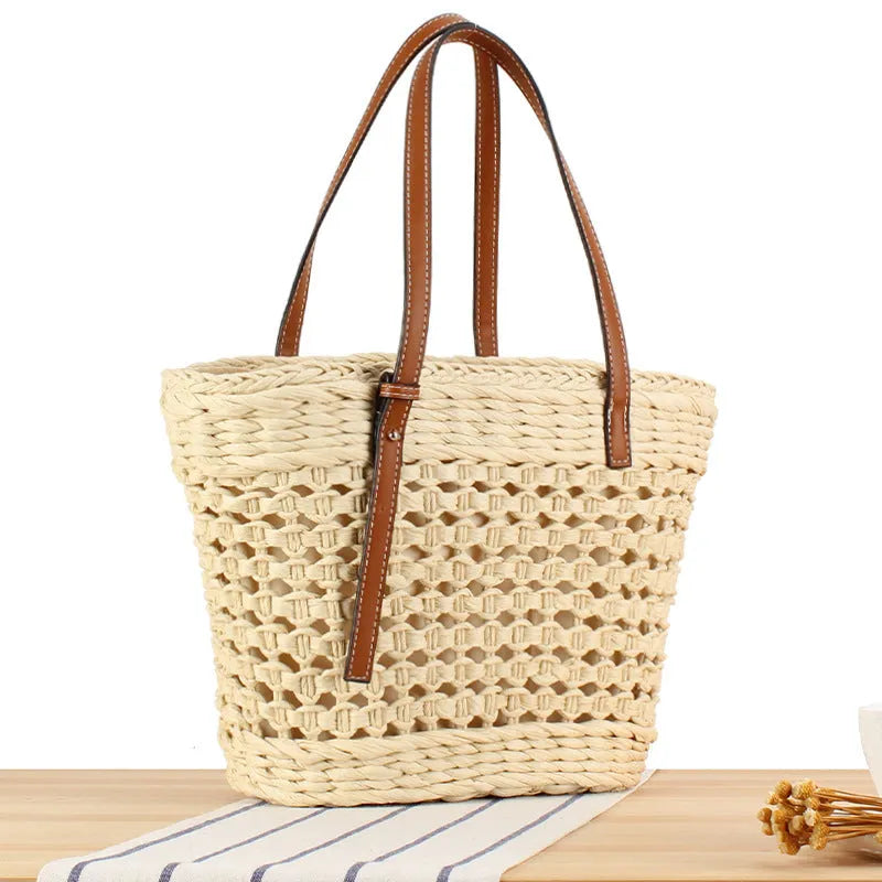 Shoulder bag large capacity paper-string woven bag casual horizontal square shape with polyester cotton lining file bag compartment straw elements beige or camel colour 39cm opening 23cm base length