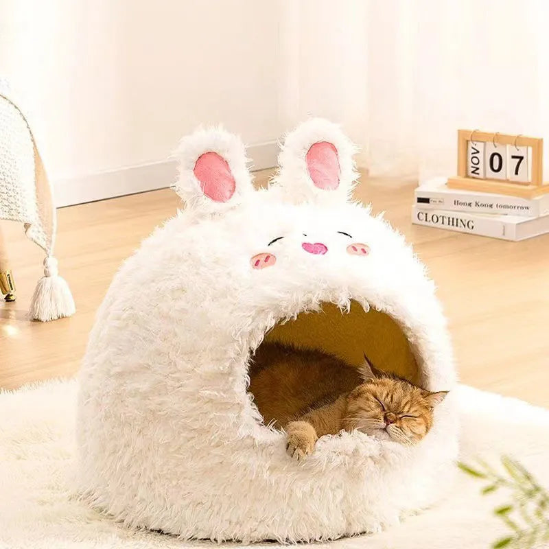Semi-enclosed cat litter kennel tent in yurt style with bear design.