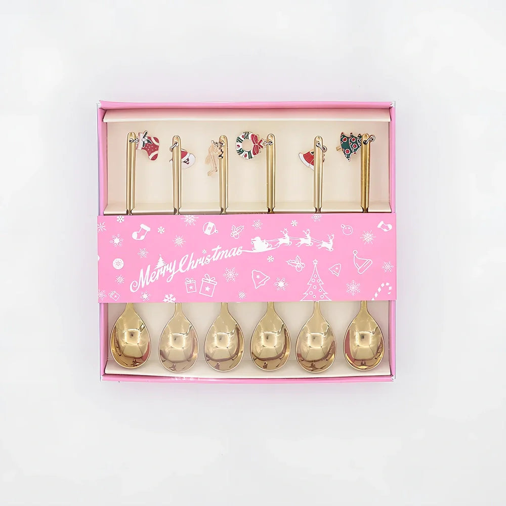 Christmas serving spoon in stainless steel with silver finish measuring 135mm length