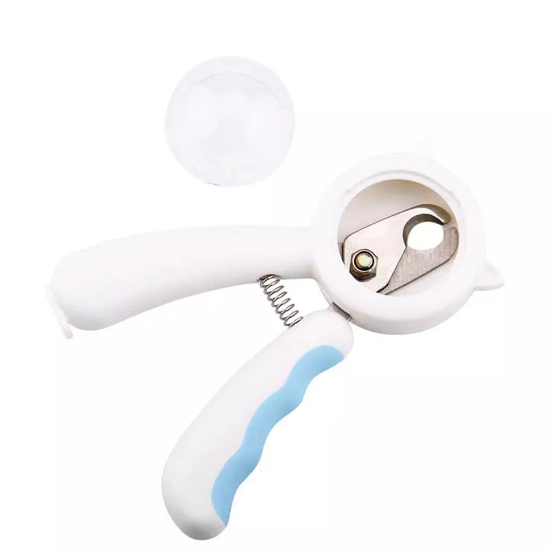 Splash-proof pet nail scissors in blue and pink for safe grooming