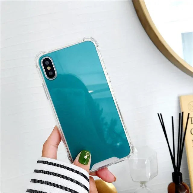 Mirror Phone Case for iPhone showing TPU material and built-in mirror surface