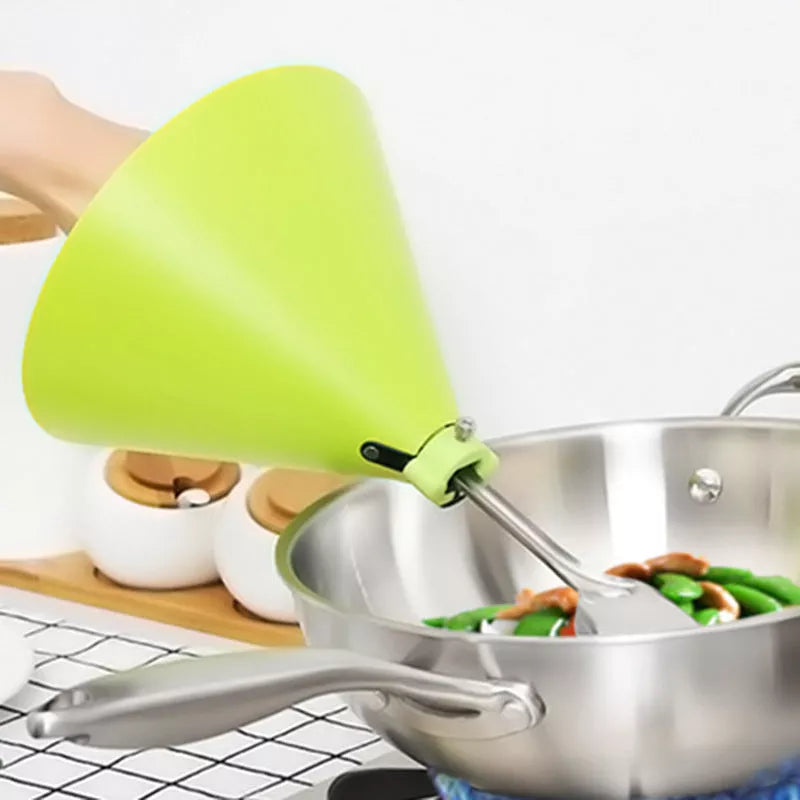 Stir-fried oil splash gloves with metal fittings for kitchen safety