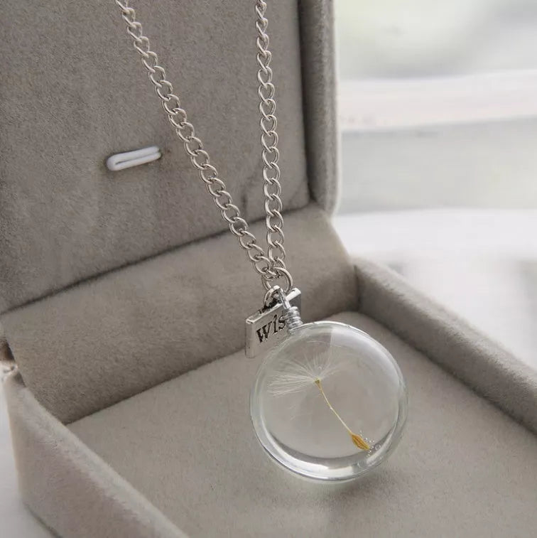 Geometric dandelion pendant necklace with 60cm chain, lightweight and durable
