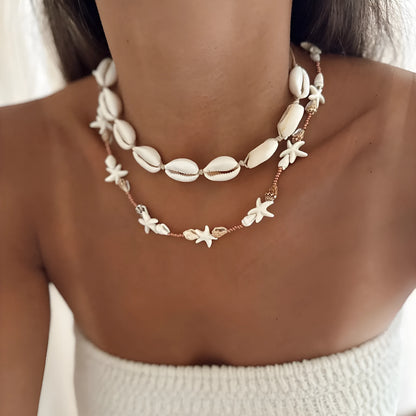 Bohemian shell necklace with geometric pendant for women in natural shell material
