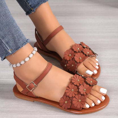 Women's retro floral sandals with buckle closure and round toe design