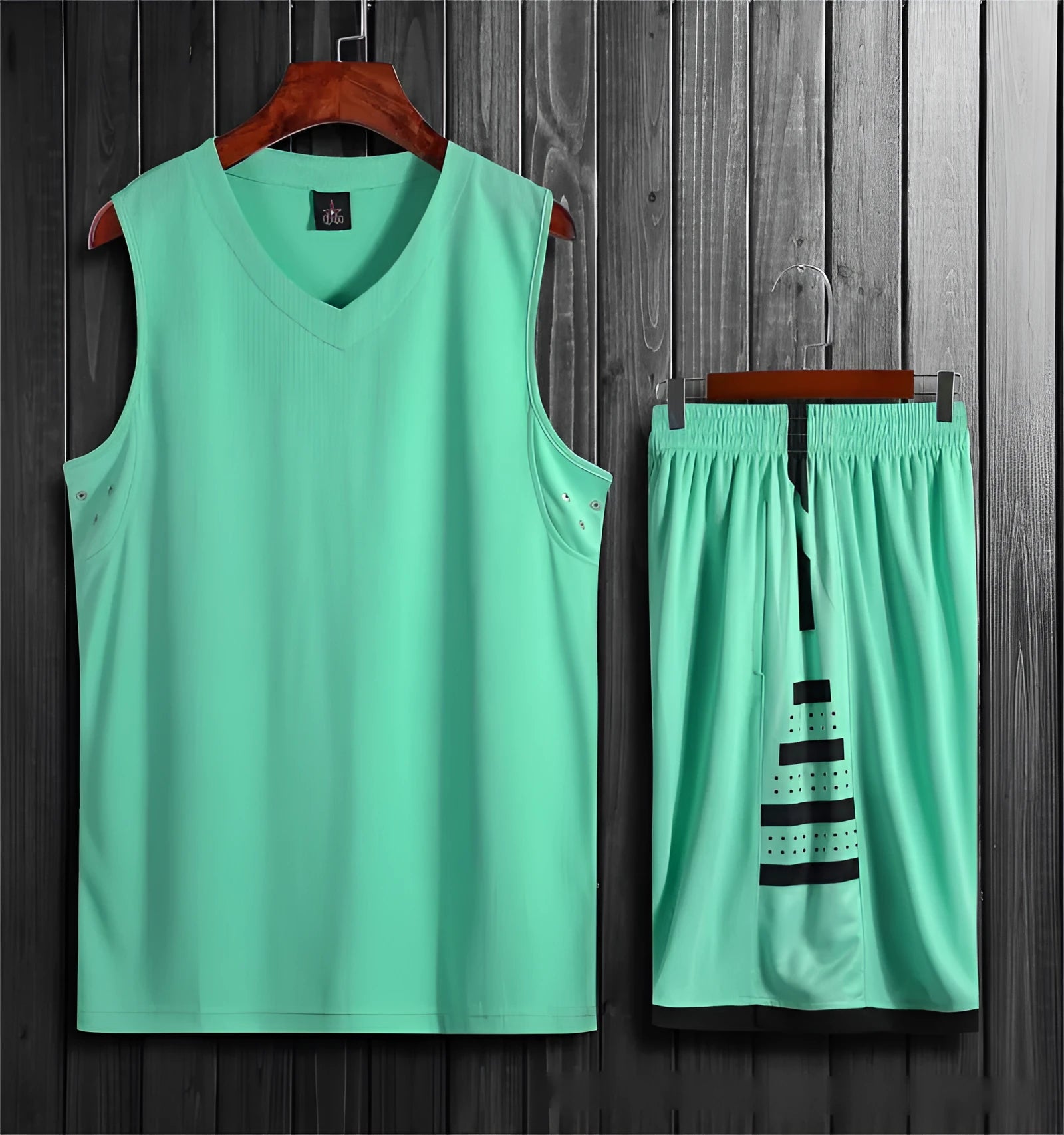 White and black chemical fibre blend sports vest and pants set for basketball training