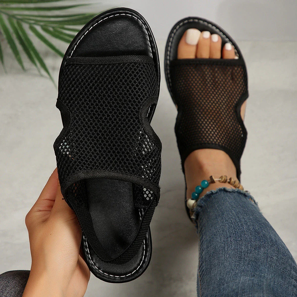 Breathable mesh sandals in various colors and sizes for men and women