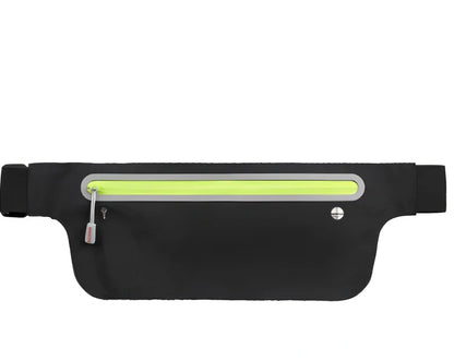 Strapless running bag in camouflage colours with invisible phone pockets and waterproof construction