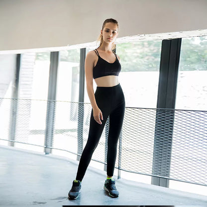 Women's breathable yoga sweat pants in black and grey, sizes S to 4XL