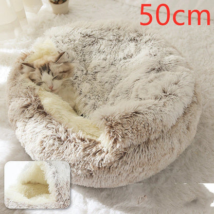 Cozy pet bed with plush and warm fabric for cats and dogs