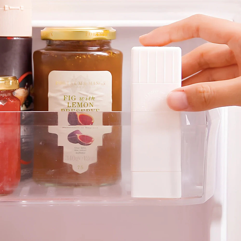 White polypropylene butter applicator creating 6x6x3cm butter sticks with vertical grease box design