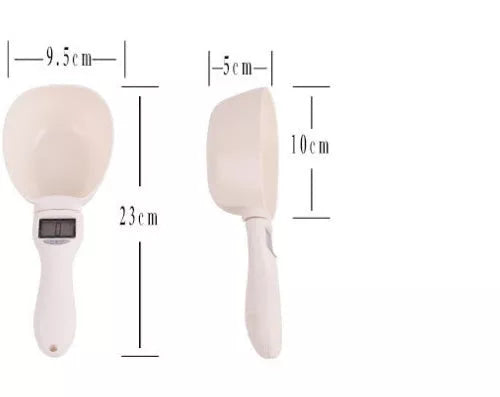 Smart Weighing Pet Food Shovel in white with precise measuring capability