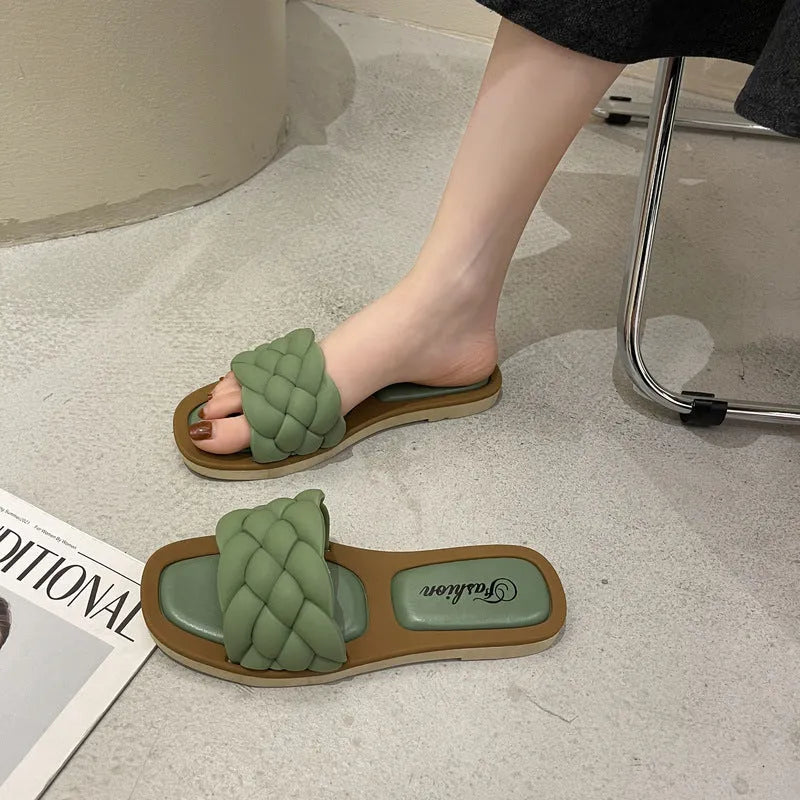 Women's plaid pattern beach sandals with a thick non-slip PVC sole in green.
