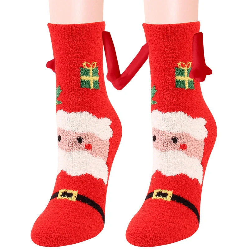 Christmas couple socks with magnetic connection feature and 3D animal patterns