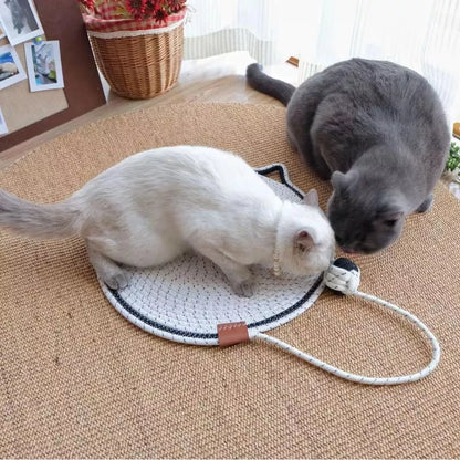 Braided cotton rope cat claw mat with integrated toy ball in various colors