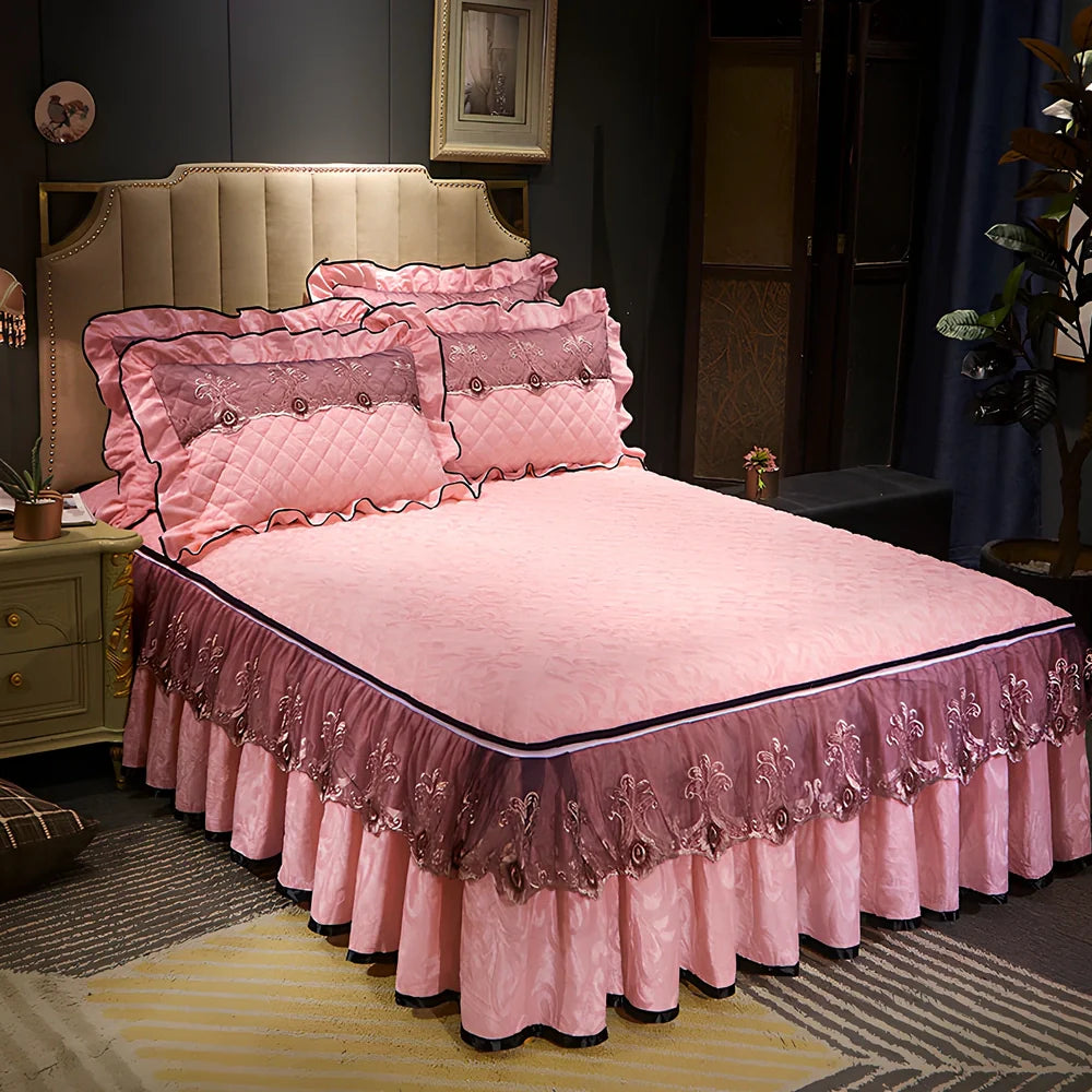 Camel detachable skirt-style non-slip bed cover, 150x200cm size, dustproof polyester with zip skirt and optional pillowcases