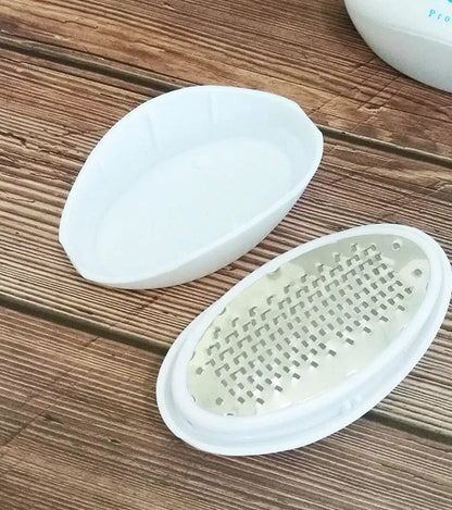 Ergonomic pedicure egg with 135 micro-files for smooth, callus-free feet