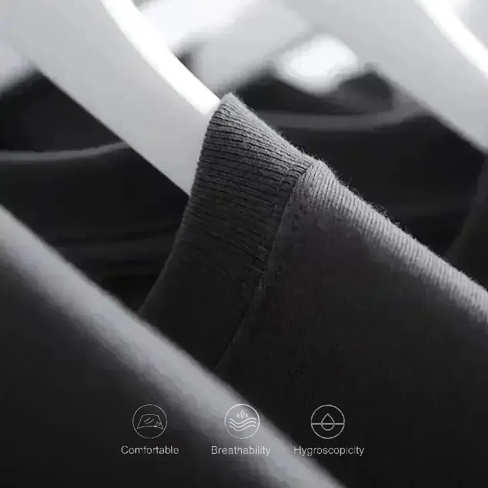 Cotton t-shirt with letter number text pattern, short sleeves, regular fit, available in three colours and sizes S to XXXL.