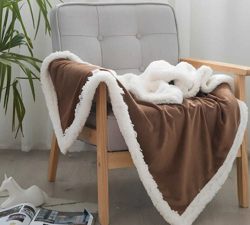 Double-sided crystal cashmere nap blanket in various colours and sizes for spring and autumn use