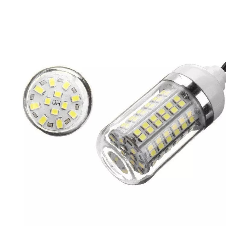 Waterproof fishing light with green or warm yellow LEDs for sea fishing