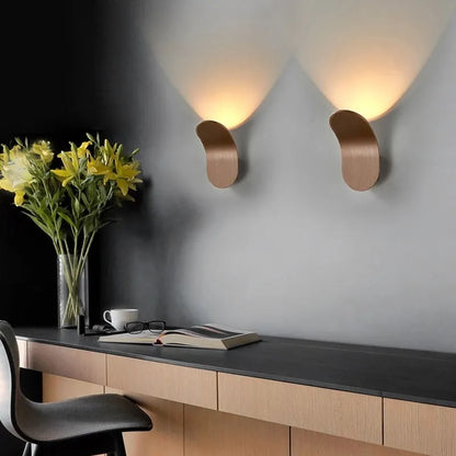 Brushed metal wall light bulb for living rooms in modern simplicity design with compact dimensions