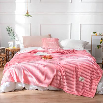 Flannel sheets in khaki colour showing brushed surface texture, dimensions 150x200cm