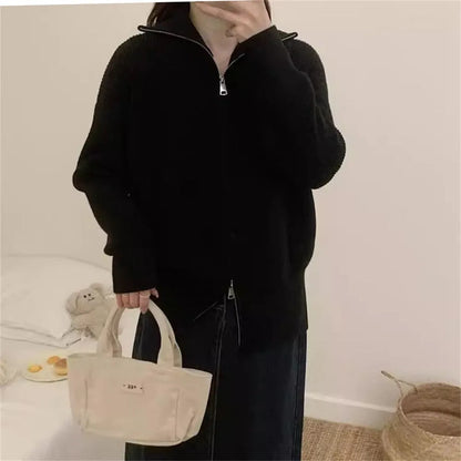 Hong Kong style double zipper knitted cardigan in loose fit with regular sleeves and three-dimensional decoration