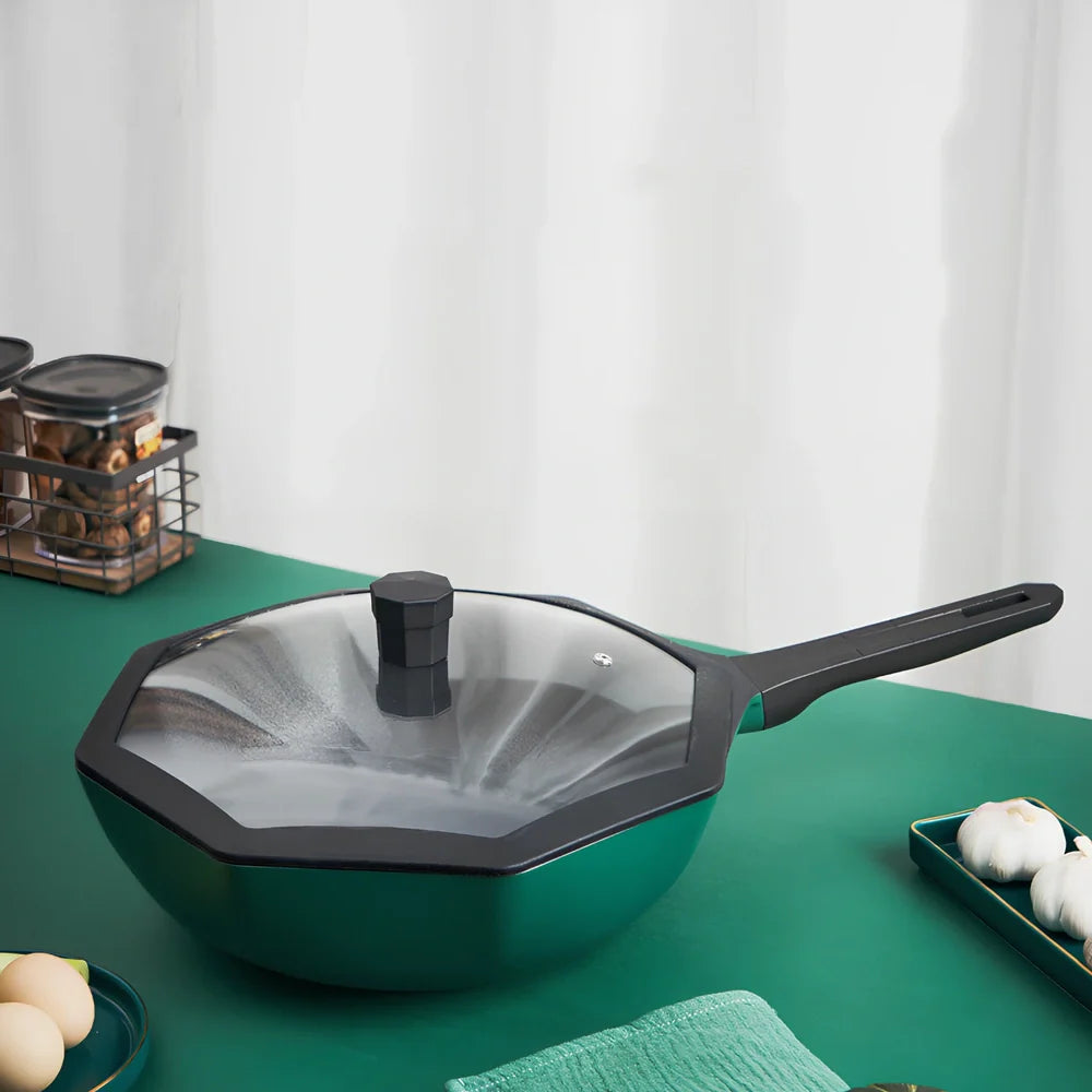 Green star anise wok pan with 30cm diameter cooking surface and 9cm depth side walls