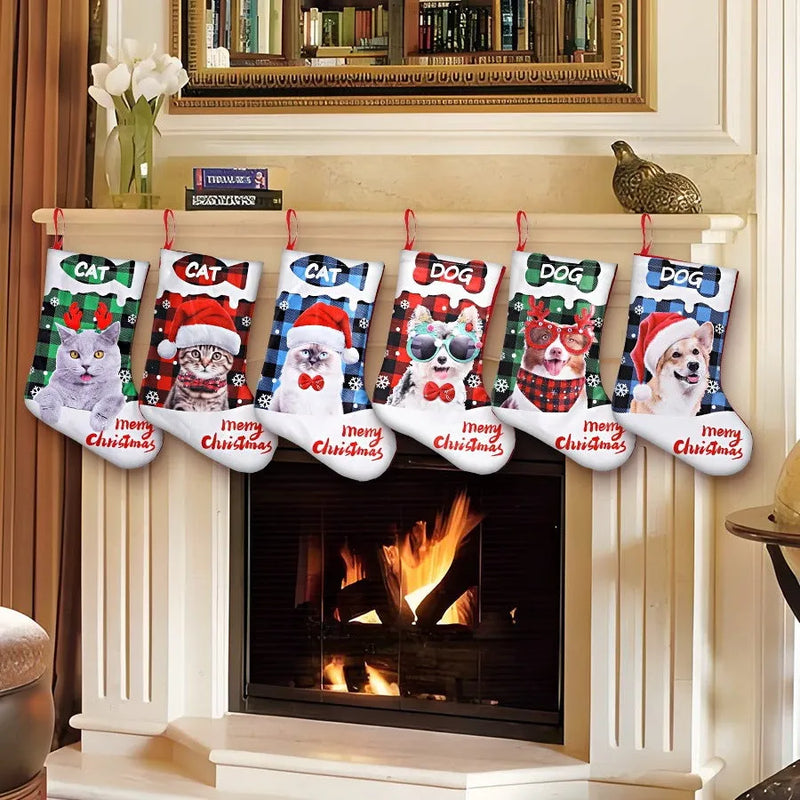 Printed Puppy Cat Christmas Decoration and Layout Supplies: 26x36cm cloth fabric design in six plaid colour variations for festive table settings and seasonal displays