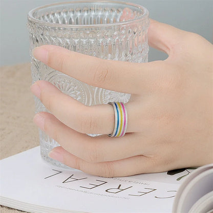 Titanium Steel Ring with Captivating Rainbow Oil Drip Design, Featuring a Unique Flower Shape and Available in Multiple Sizes