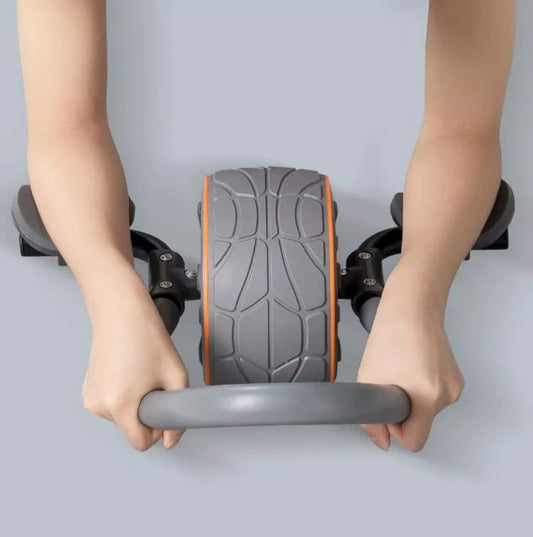Compact abdominal wheel for core strength training and fat burning, includes free kneeling mat