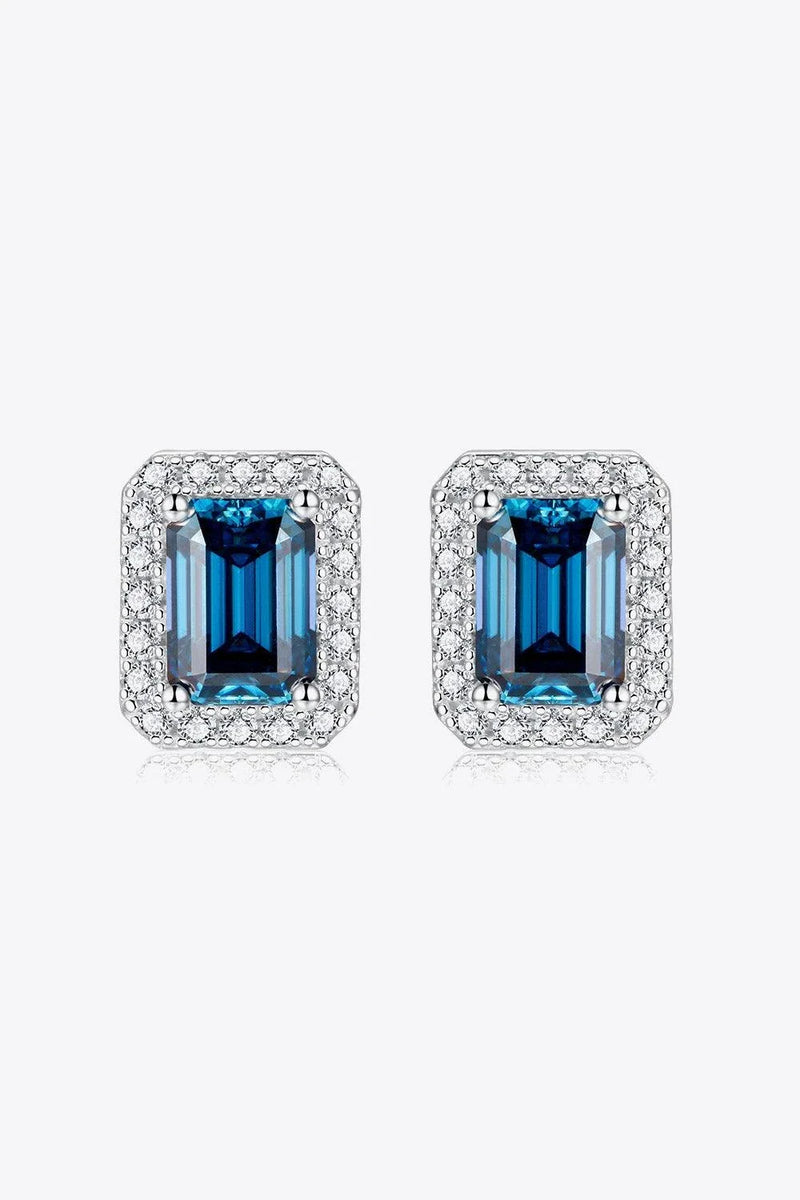 Hhomeenjoy 2 Carat Moissanite Stud Earrings in Indigo