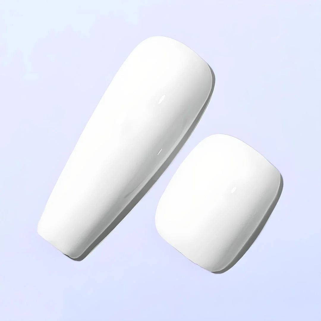 9D Cat Magnetic Gel Nail Polish with enchanting cat-eye glitter effect