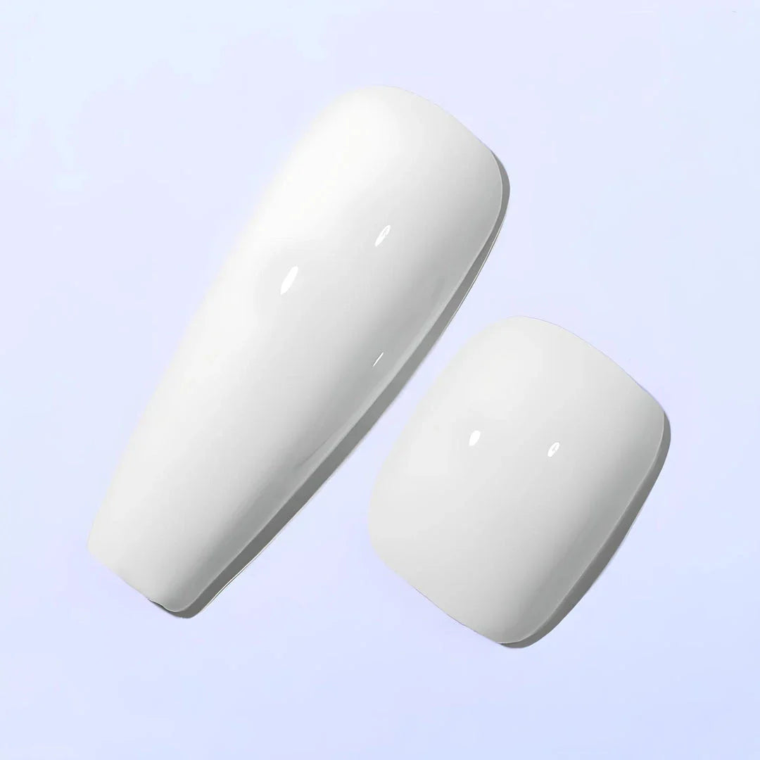 9D Cat Magnetic Gel Nail Polish with enchanting cat-eye glitter effect