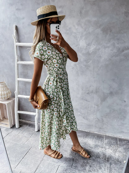 Fashionable and slimming women's dress with v-neck and elastic waist design