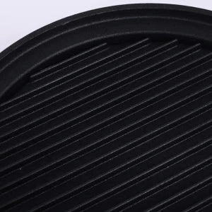 Compact and portable mini barbecue grill with Japanese-inspired design for solo or small-scale outdoor cooking