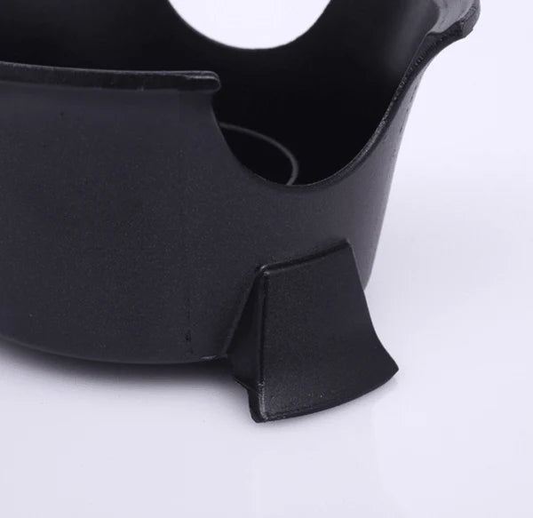 Compact and portable mini barbecue grill with Japanese-inspired design for solo or small-scale outdoor cooking