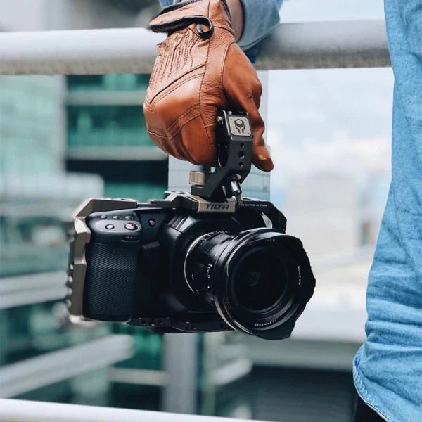 Premium aluminum alloy camera protective case with versatile mounting options for secure camera gear storage and transportation